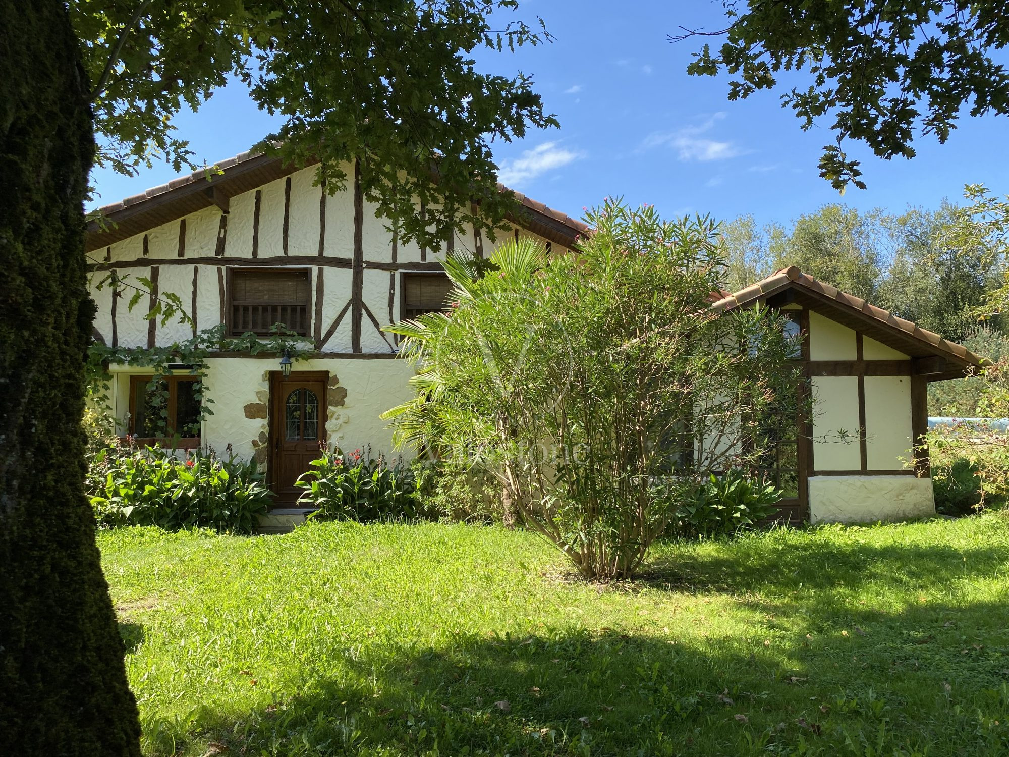 Agence immobilière de Valostone International
