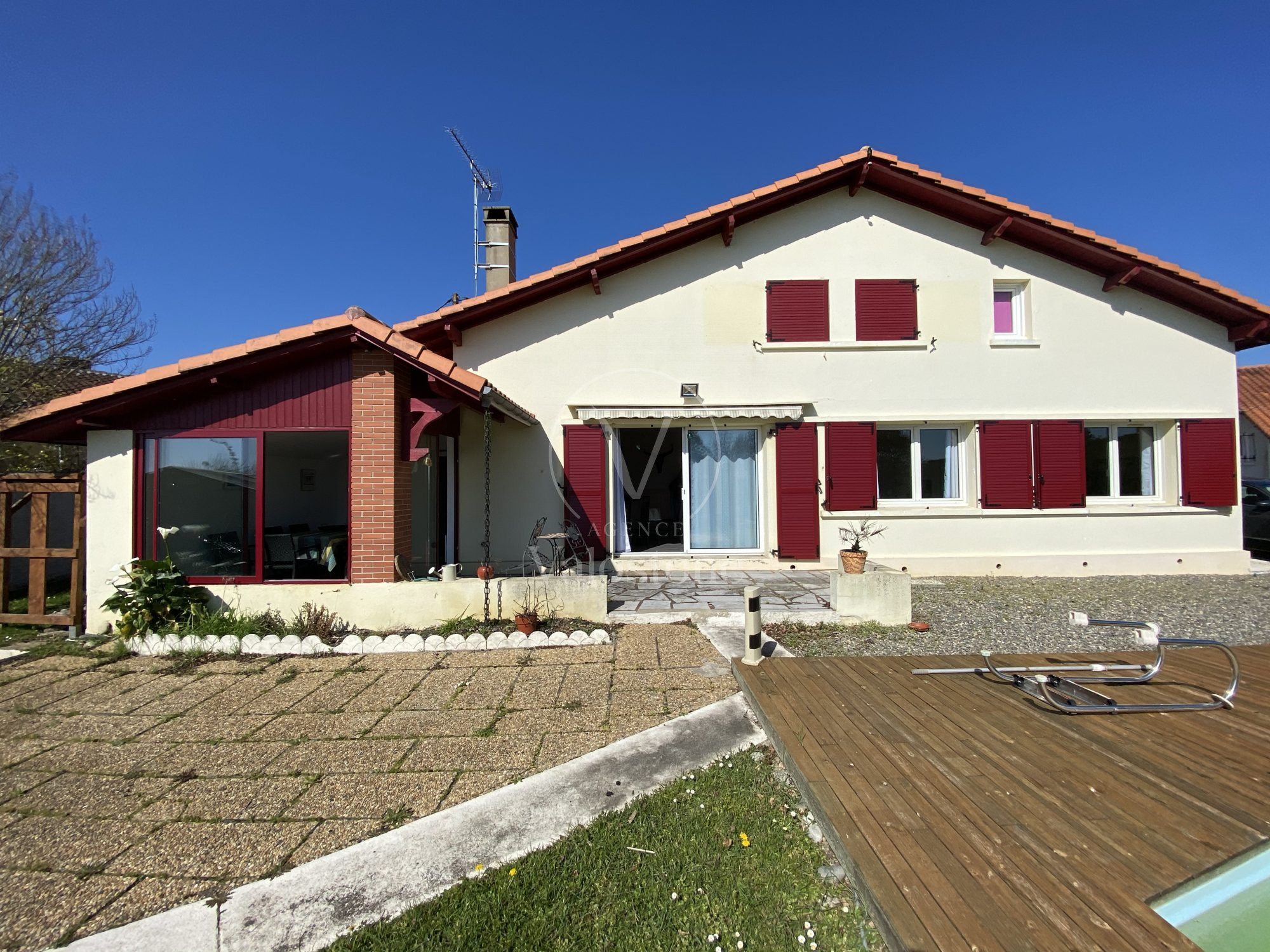 Agence immobilière de Valostone International