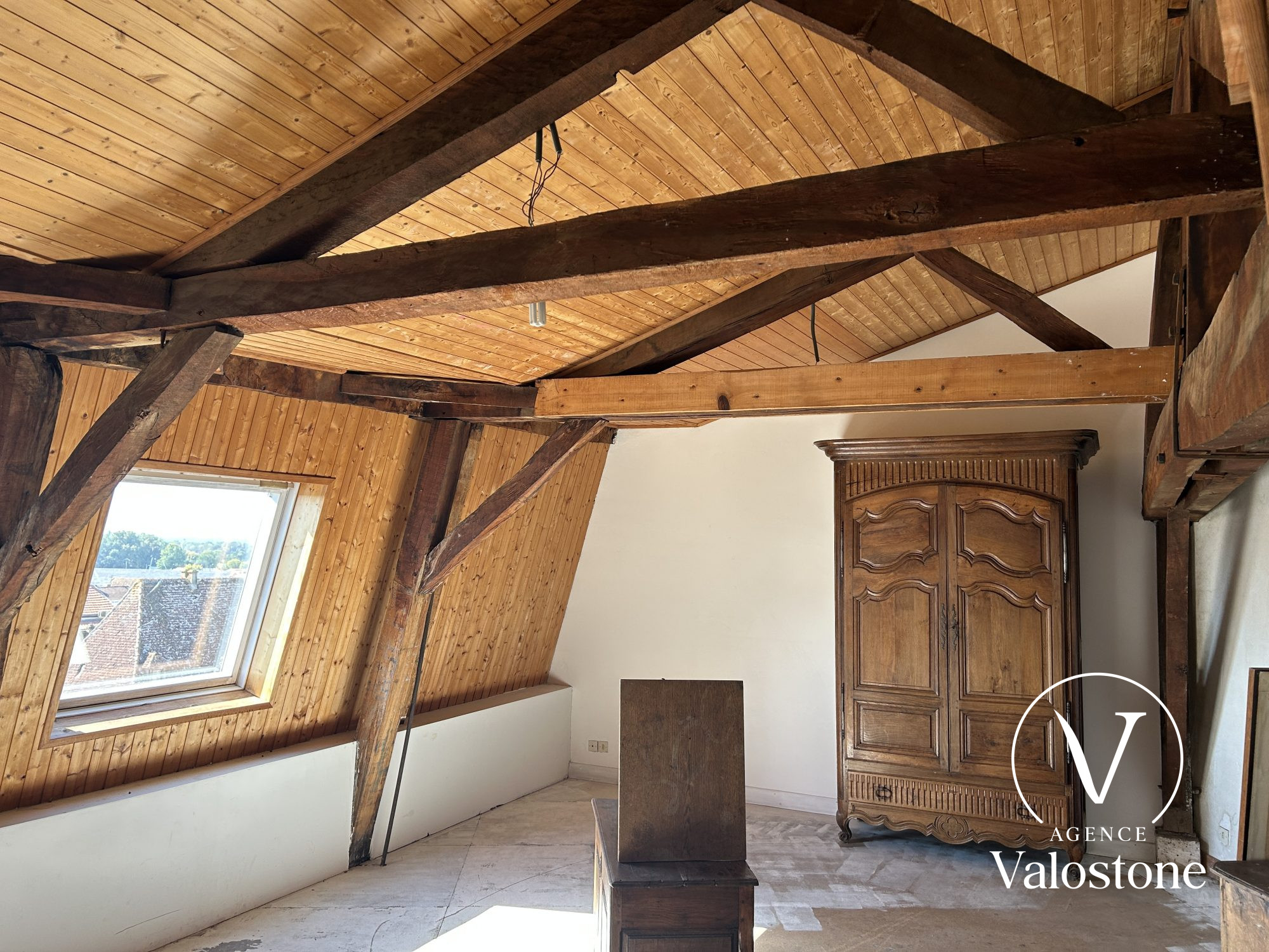 Agence immobilière de Valostone International