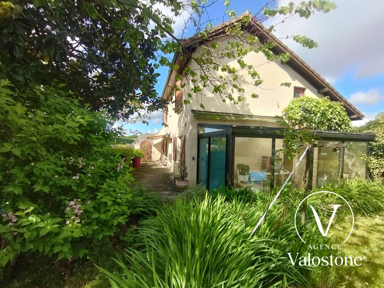 Agence immobilière de Valostone International