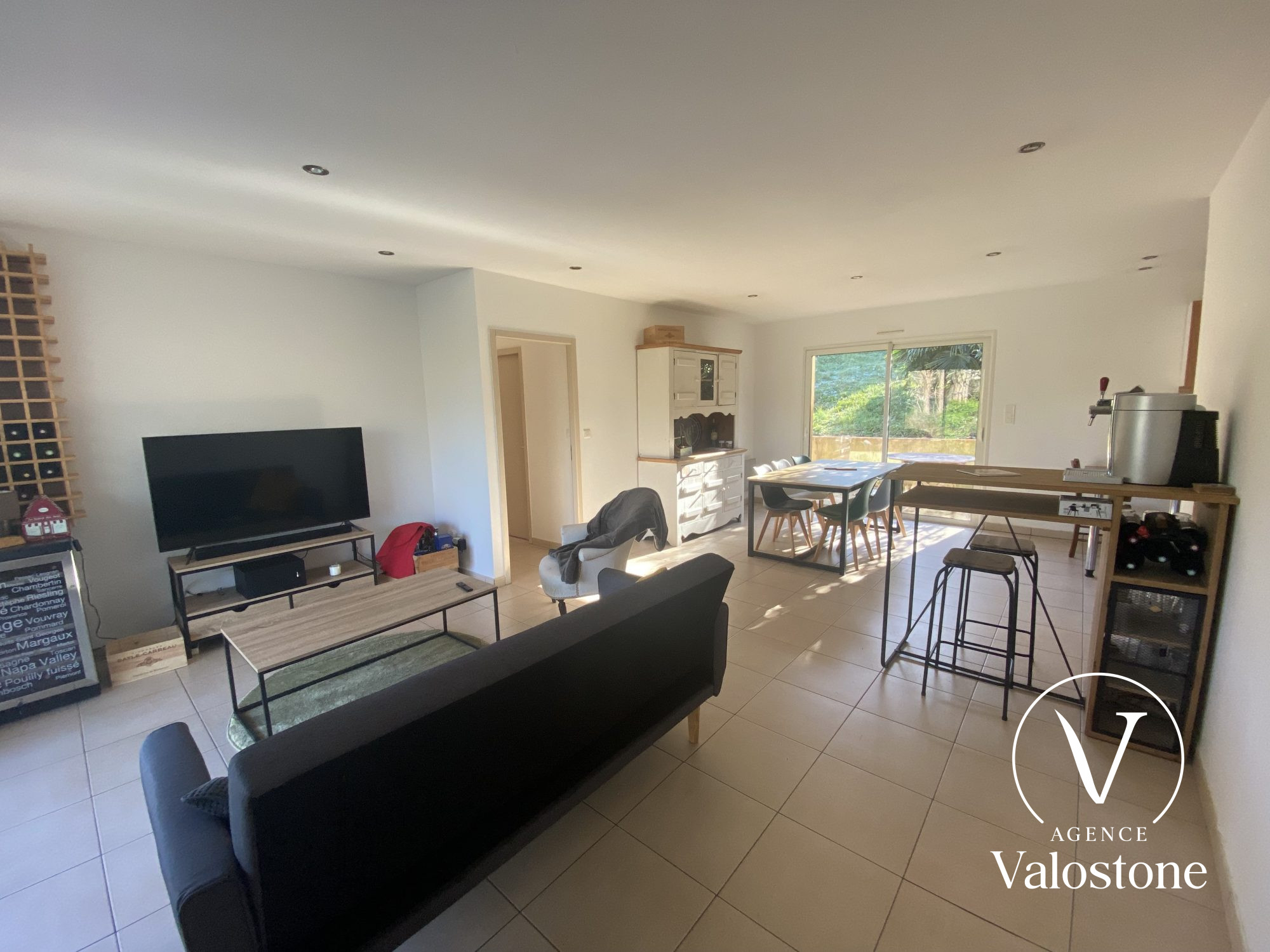 Agence immobilière de Valostone International