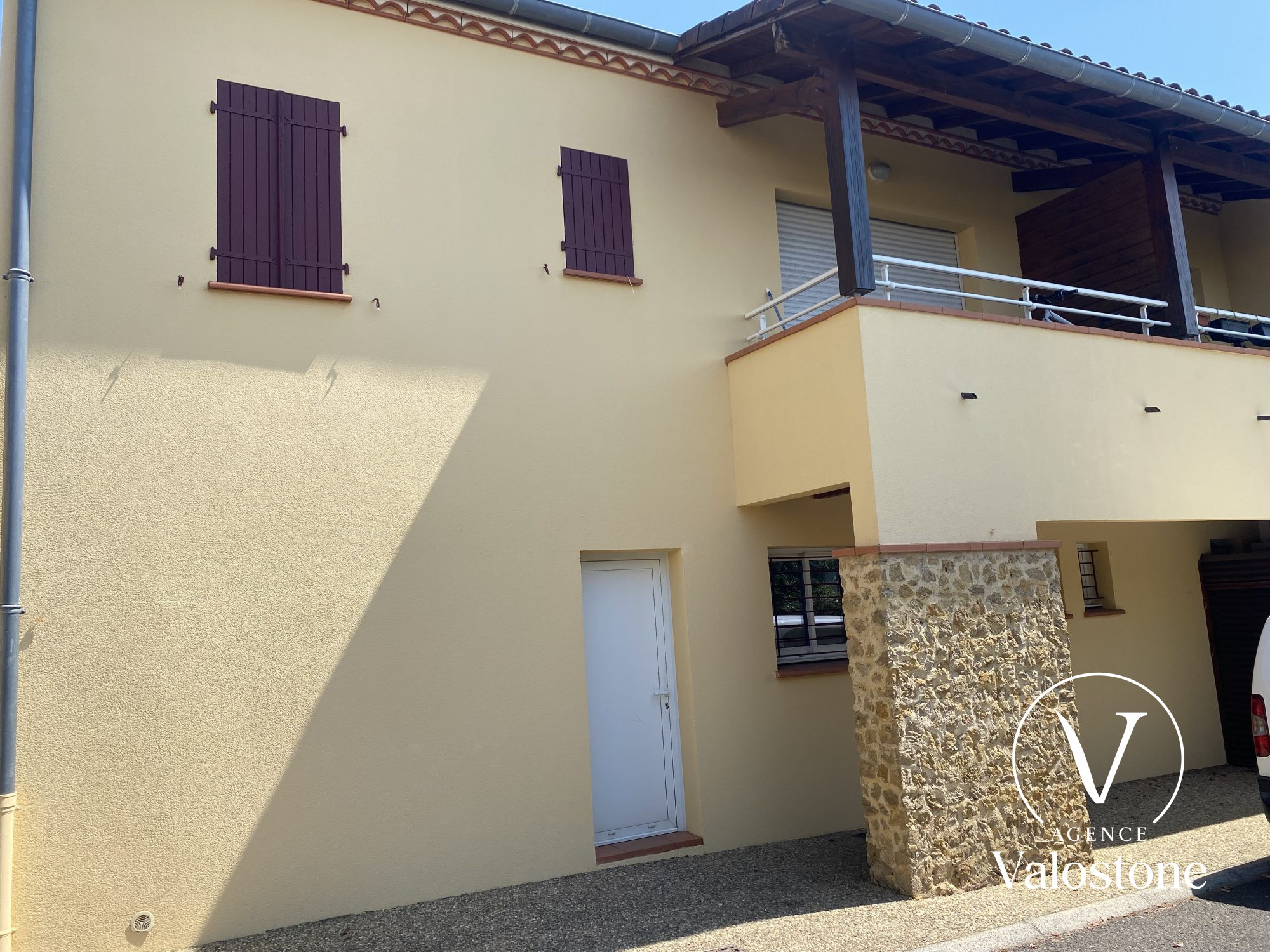 Agence immobilière de Valostone International