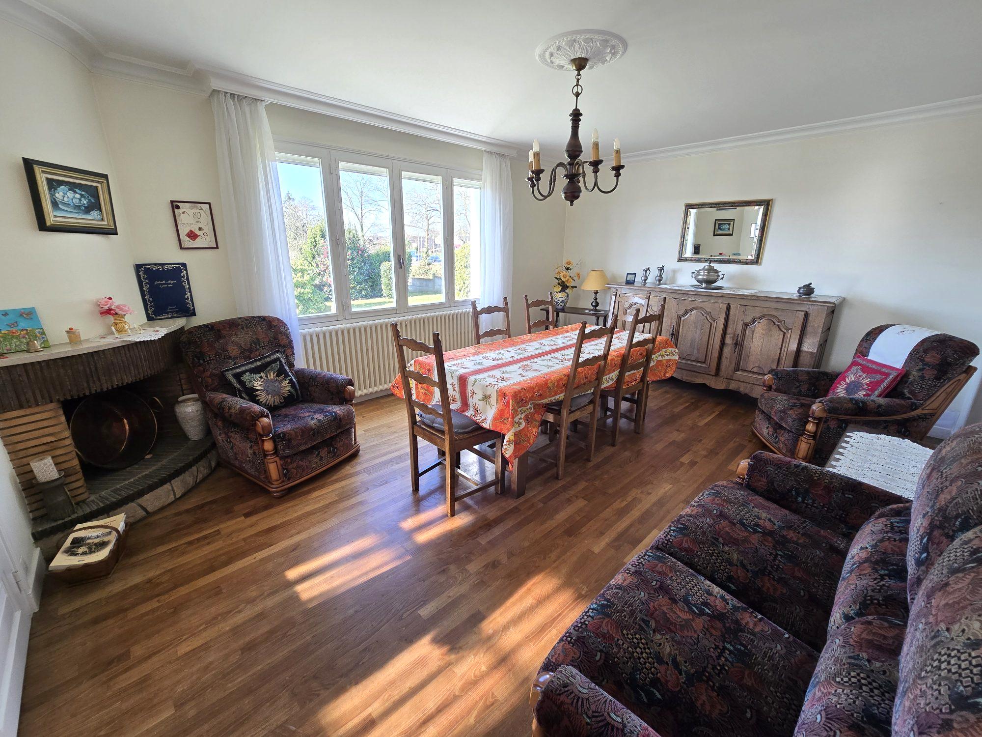 Agence immobilière de CABINET AG