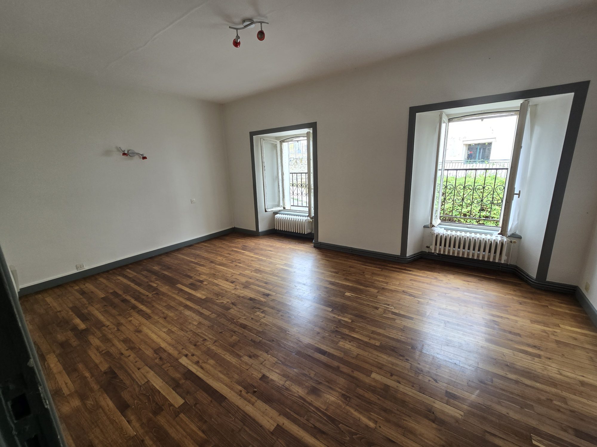 Agence immobilière de CABINET AG