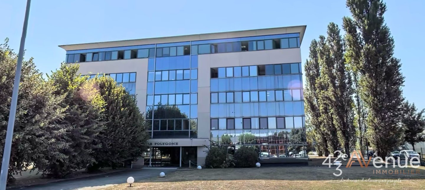 Agence immobilière de 42EME AVENUE