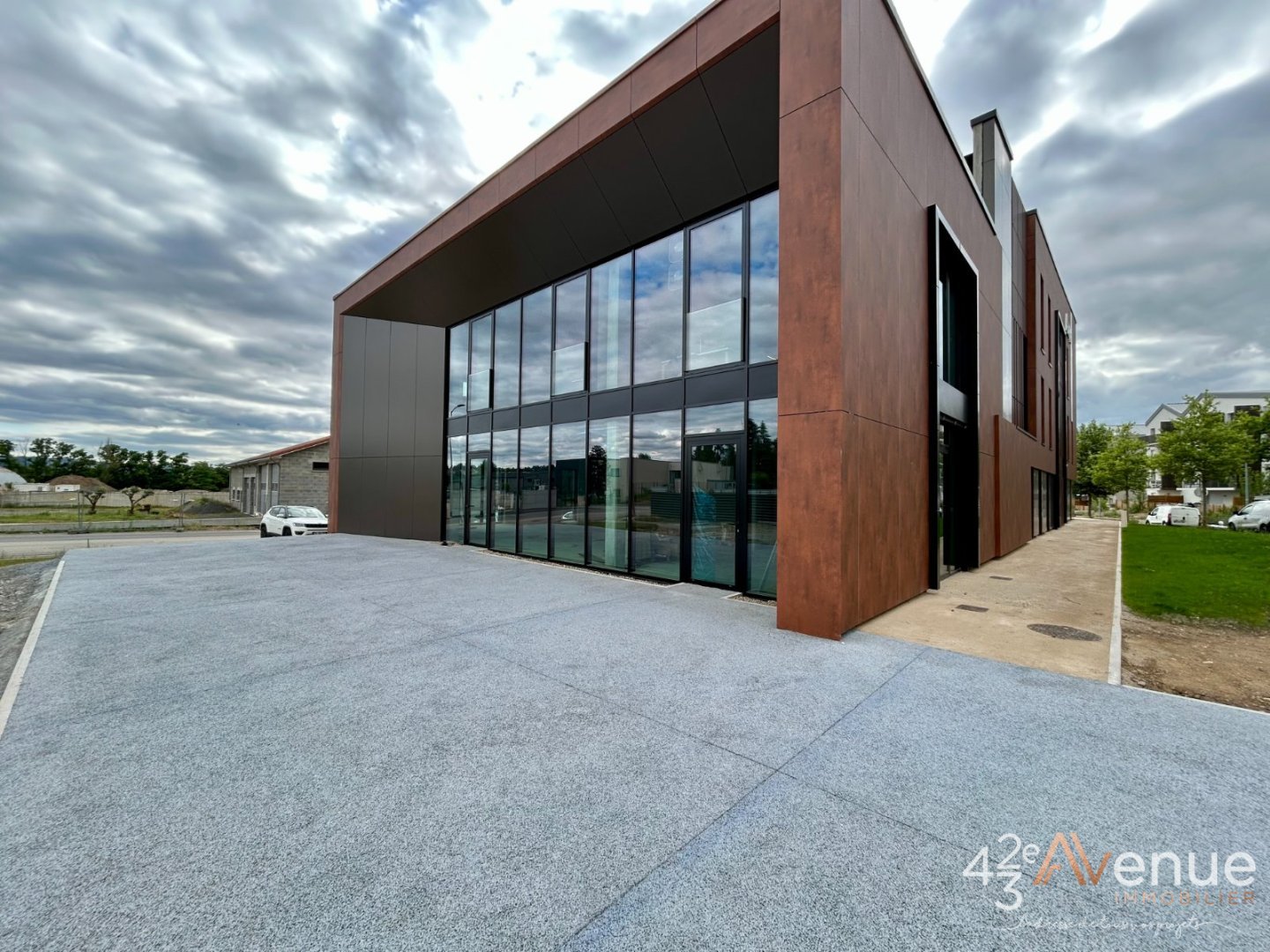 Agence immobilière de 42EME AVENUE