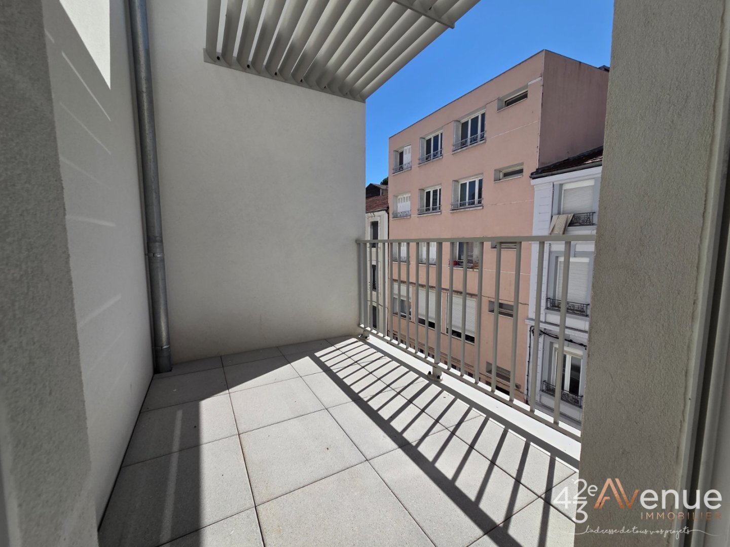 Agence immobilière de 42EME AVENUE