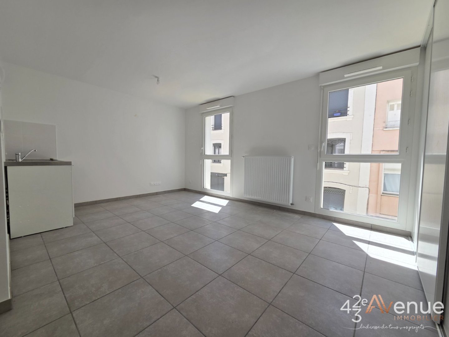 Agence immobilière de 42EME AVENUE