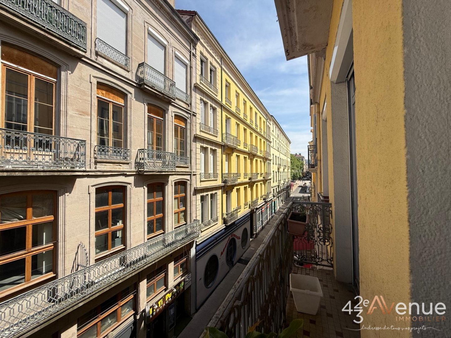 Agence immobilière de 42EME AVENUE