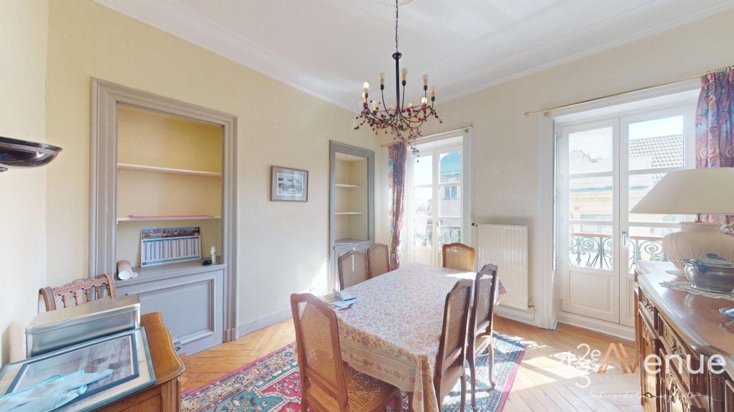 Agence immobilière de 42EME AVENUE