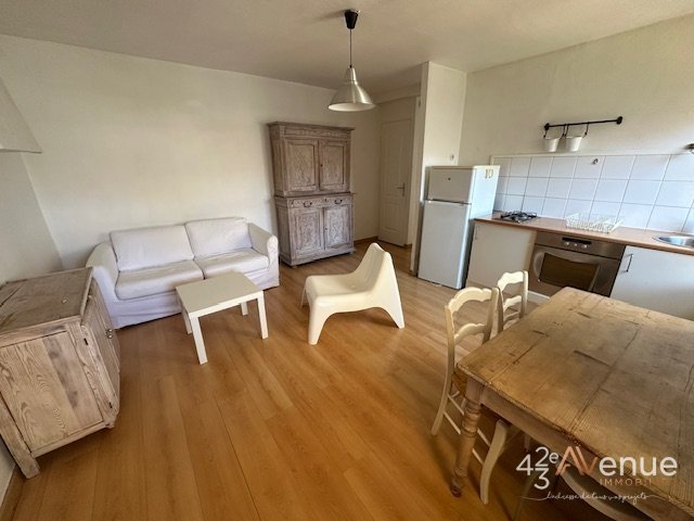 Agence immobilière de 42EME AVENUE