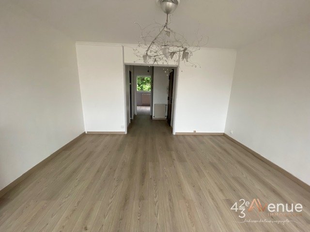 Agence immobilière de 42EME AVENUE