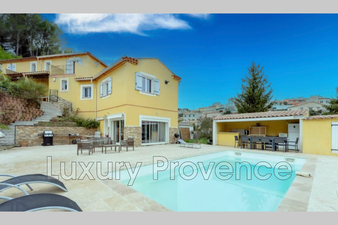 Agence immobilière de LUXURY PROVENCE