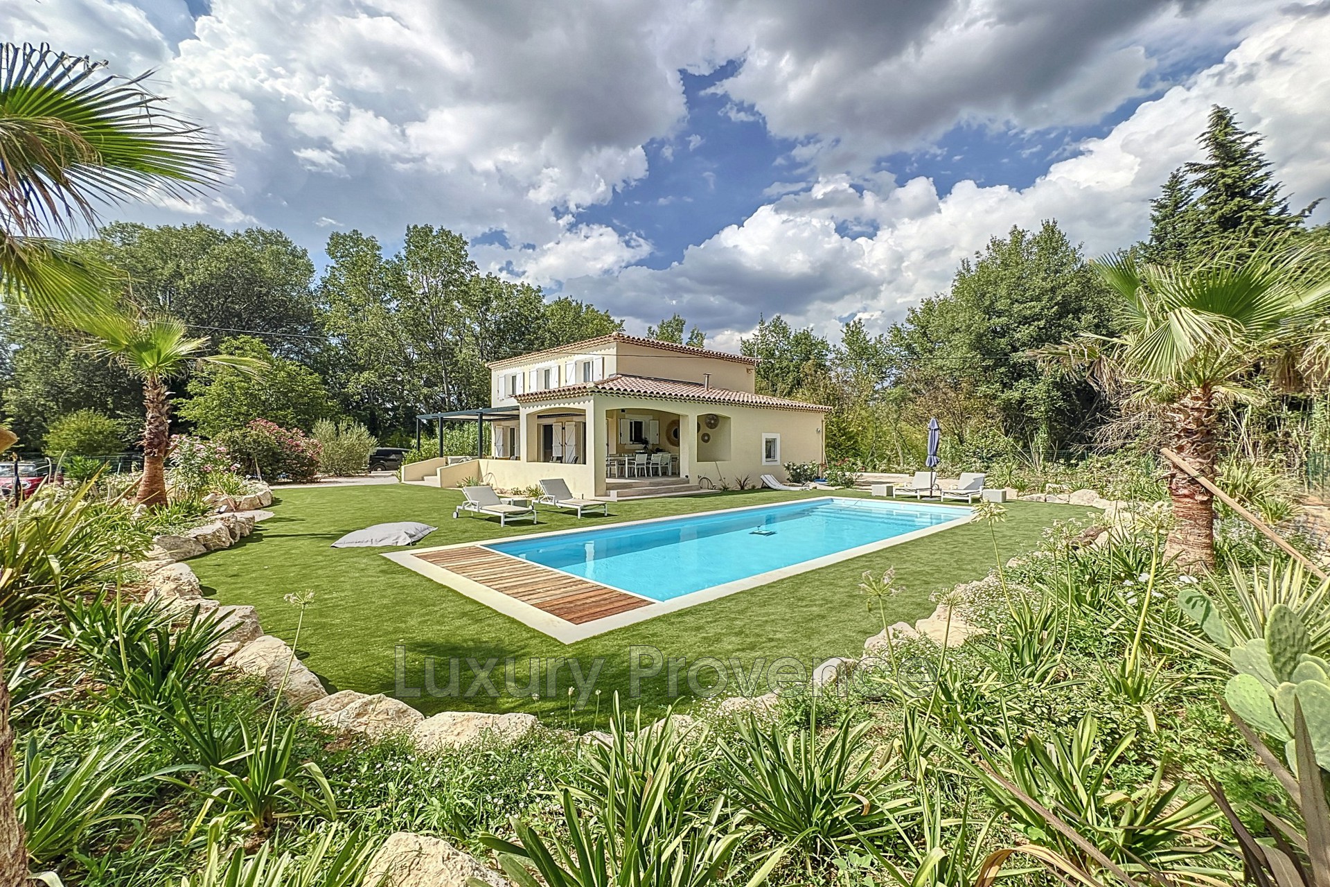 Agence immobilière de LUXURY PROVENCE