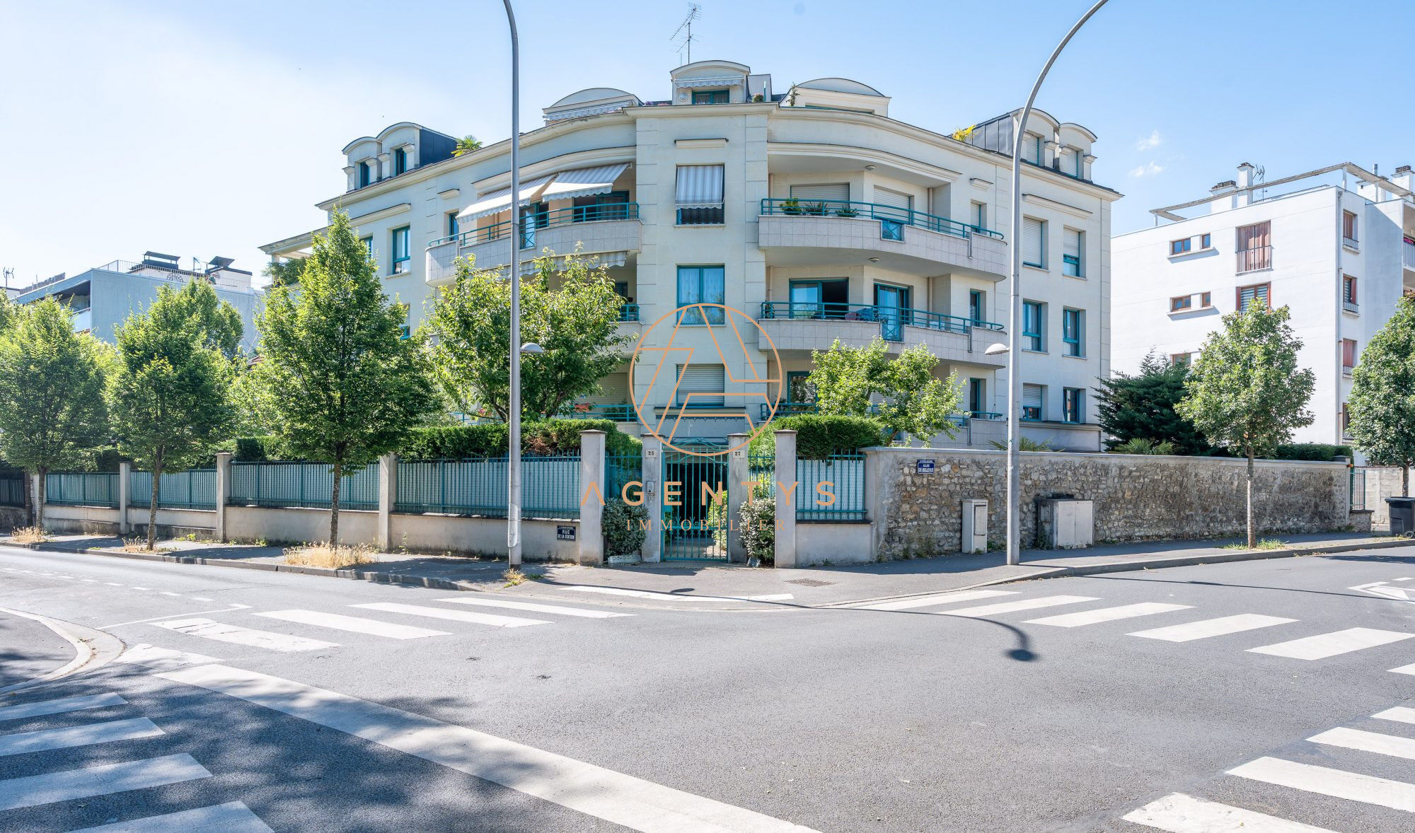 Agence immobilière de AGENTYS LE PERREUX