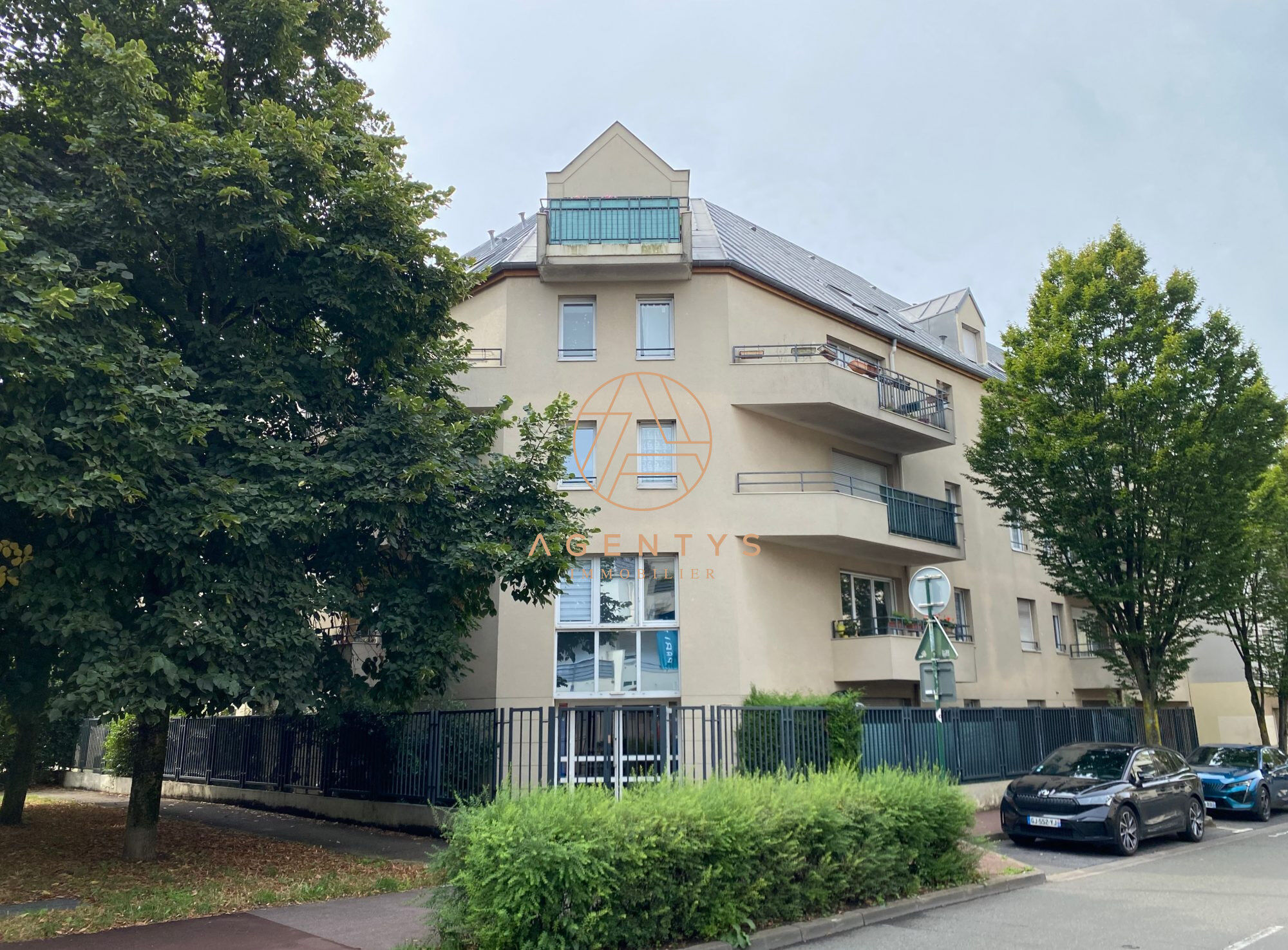 Agence immobilière de AGENTYS LE PERREUX