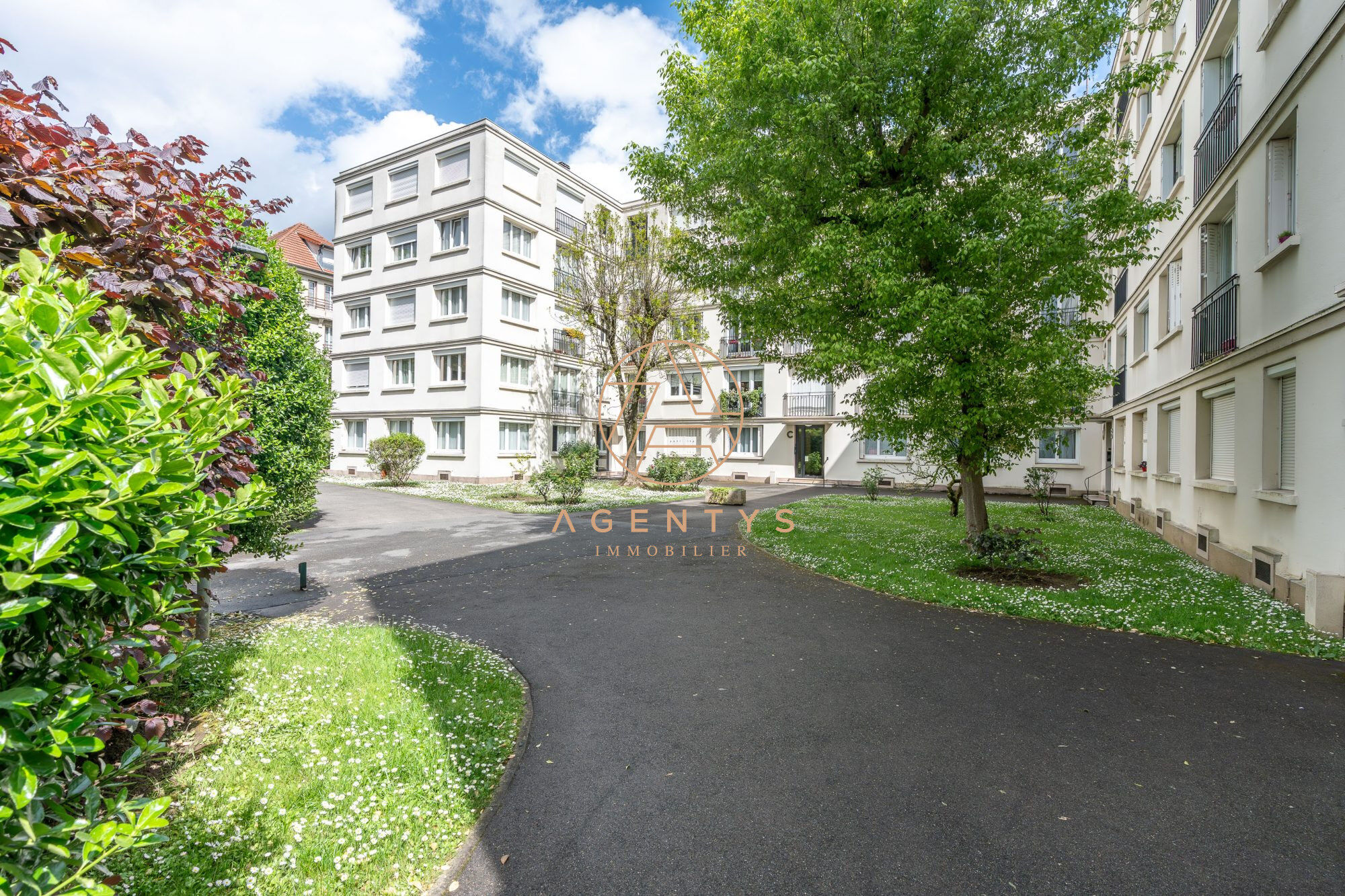 Agence immobilière de AGENTYS LE PERREUX