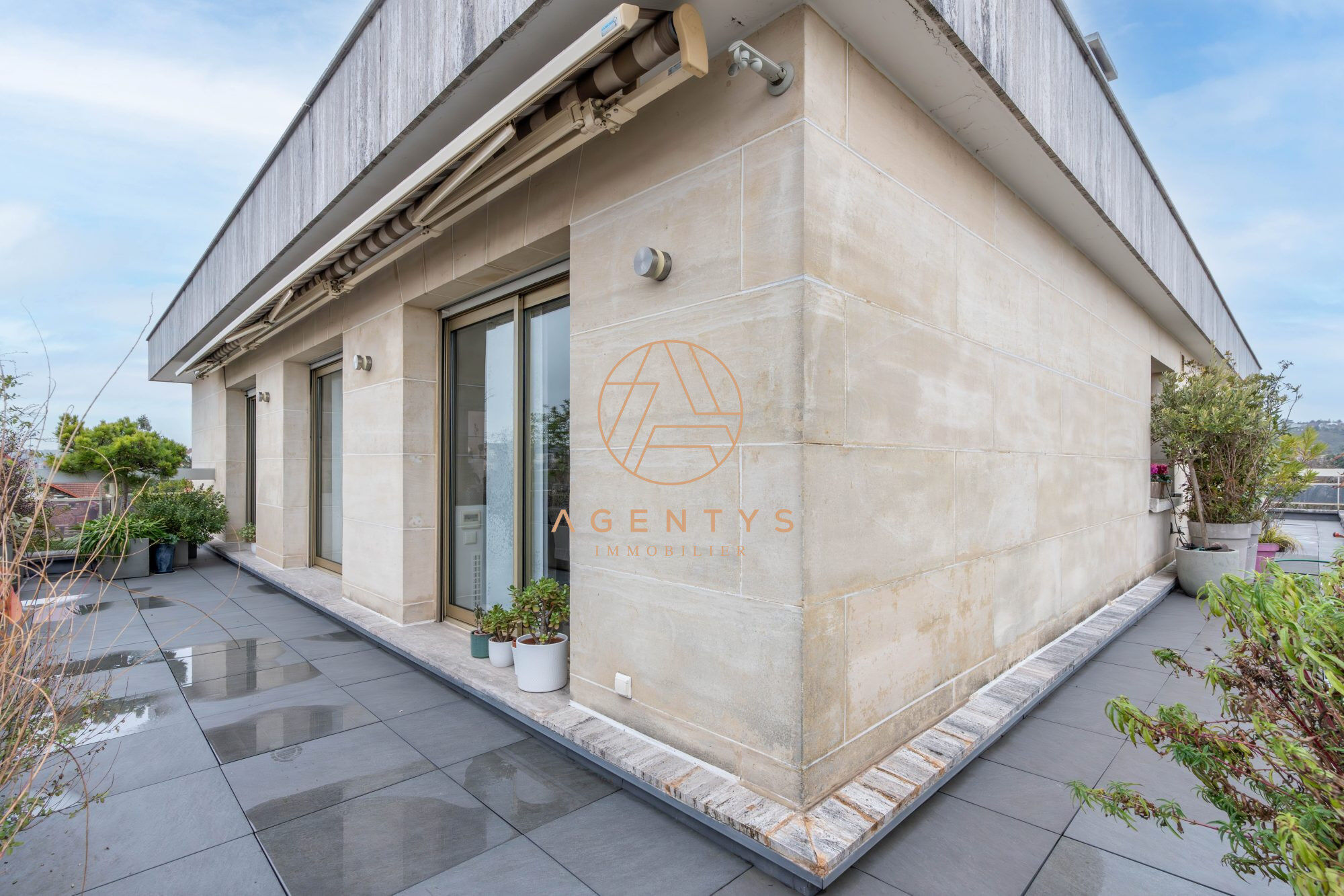 Agence immobilière de AGENTYS LE PERREUX