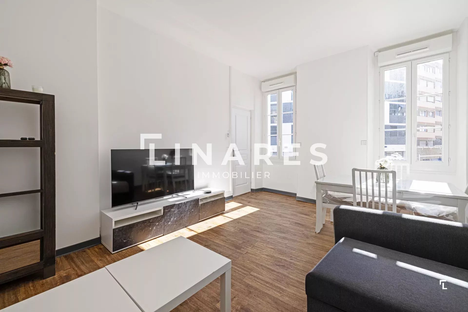 Agence immobilière de Jenna AMSELLLEM