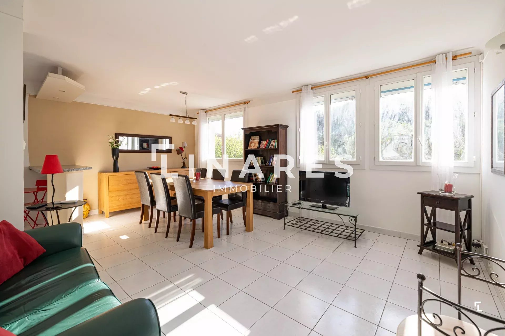 Agence immobilière de Jenna AMSELLLEM
