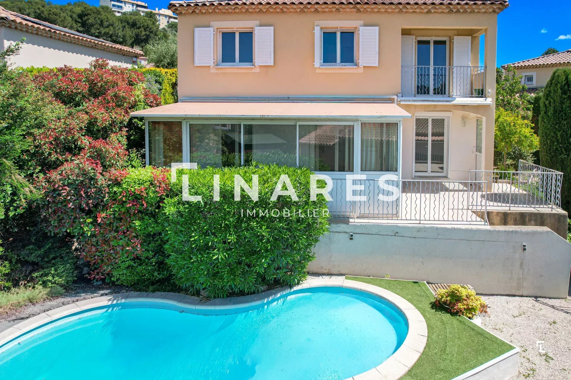 Agence immobilière de Jenna AMSELLLEM