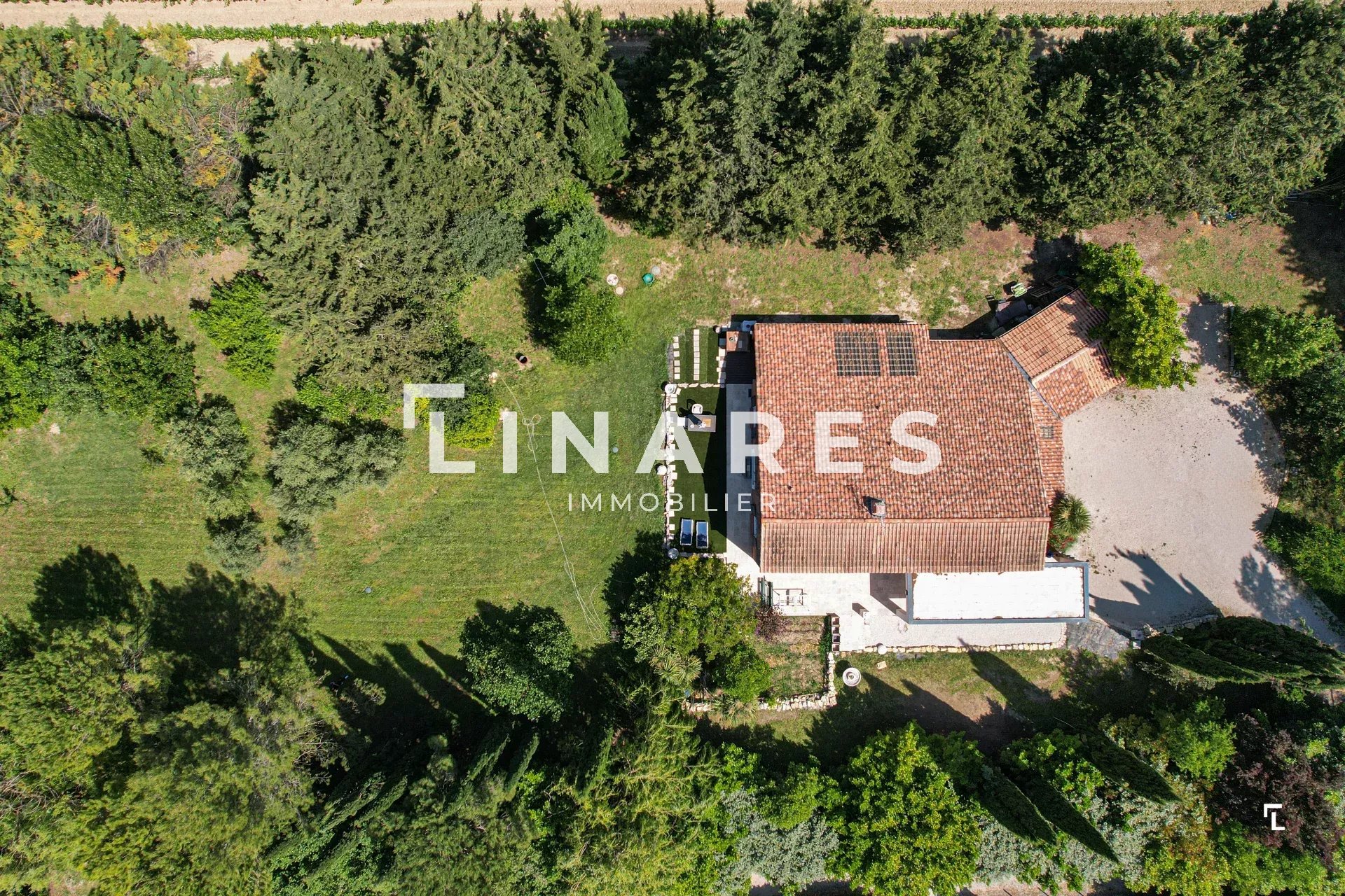 Agence immobilière de Jenna AMSELLLEM