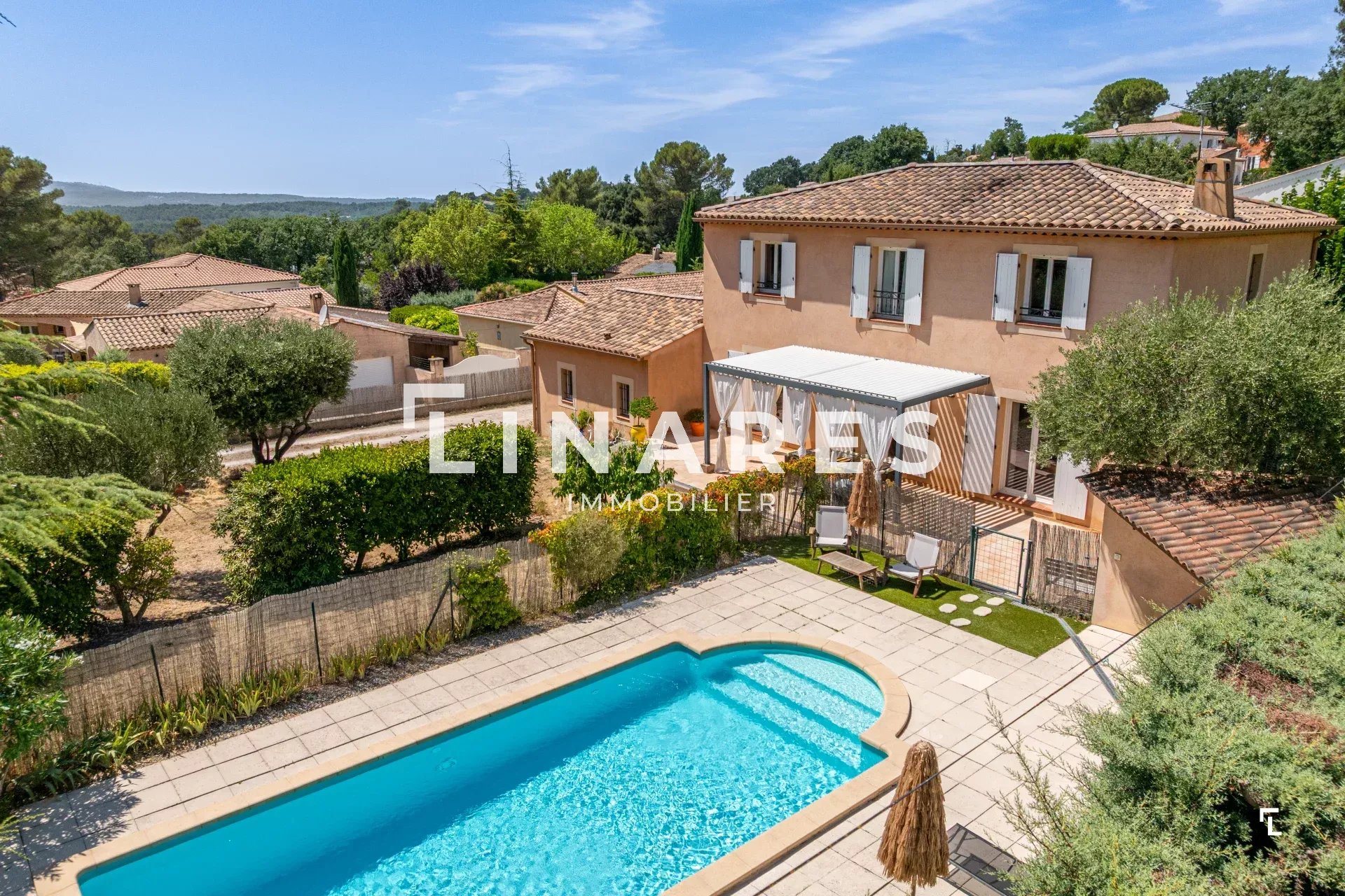 Agence immobilière de Jenna AMSELLLEM