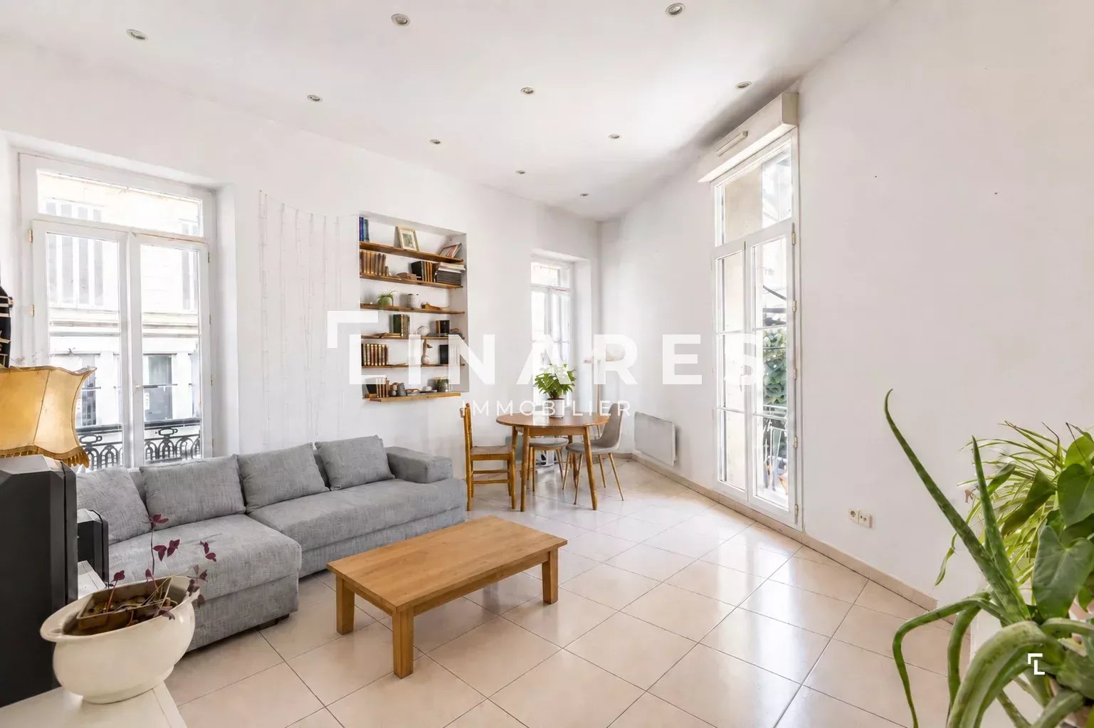 Agence immobilière de Jenna AMSELLLEM
