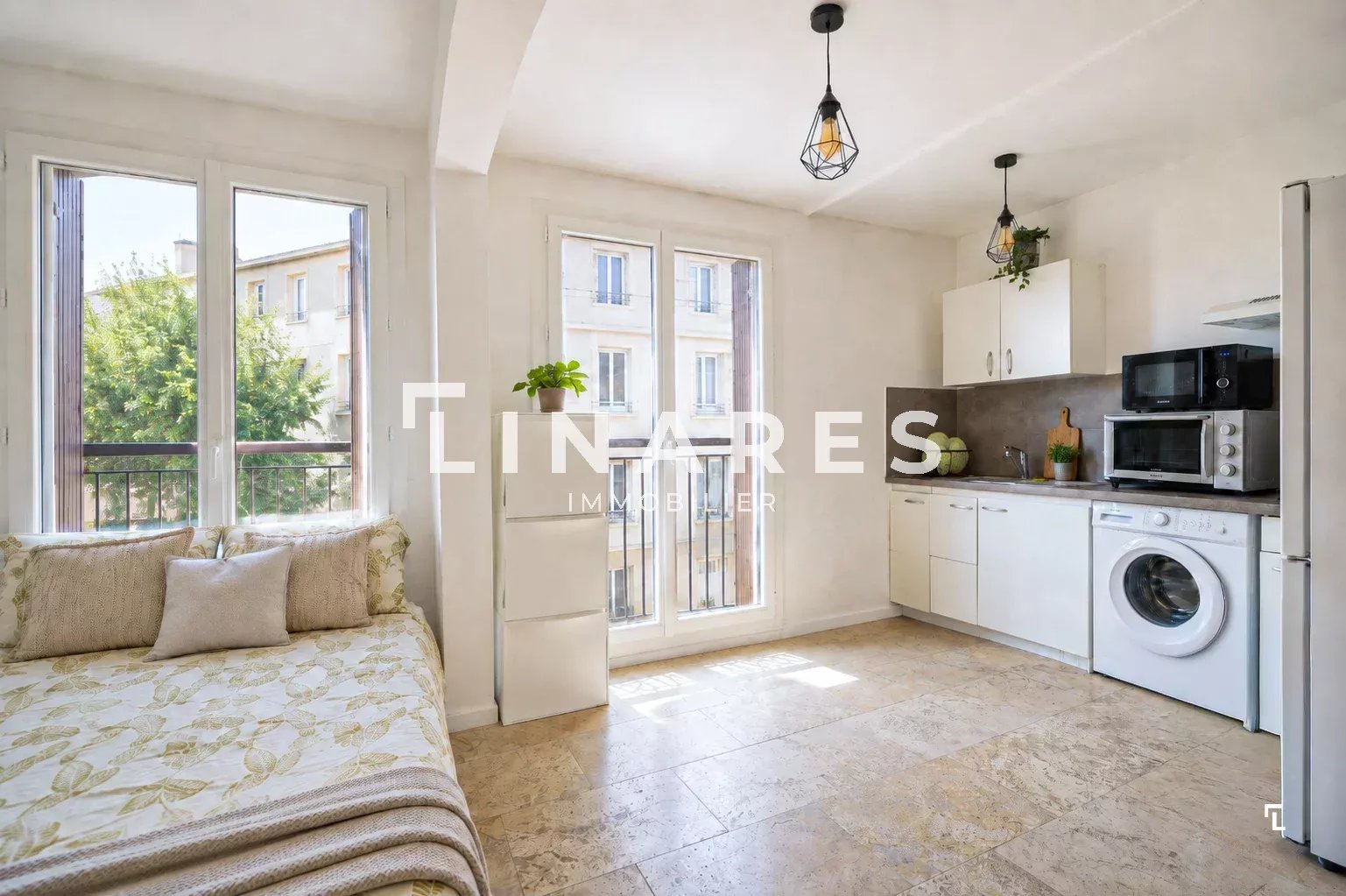 Agence immobilière de Jenna AMSELLLEM