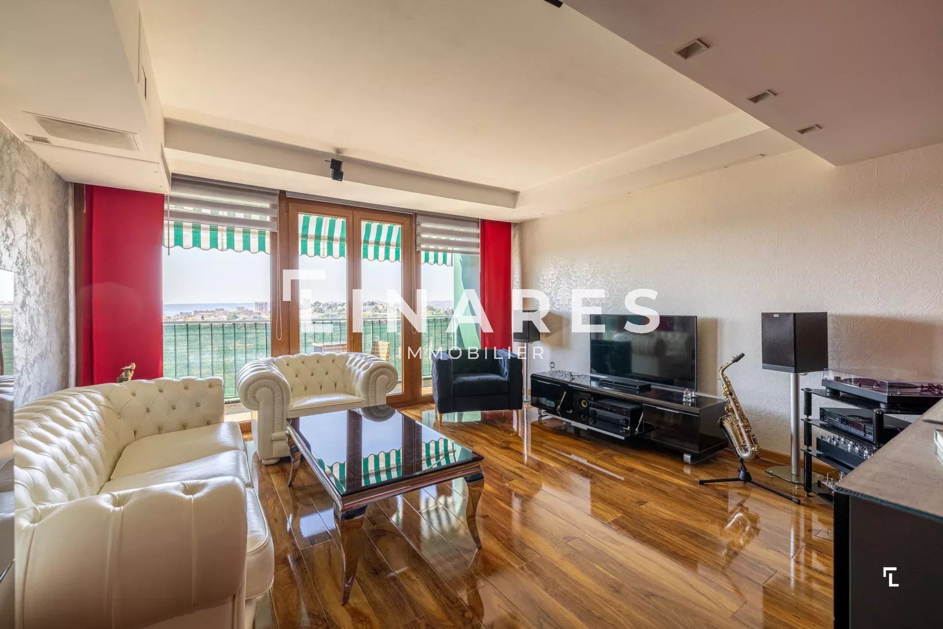 Agence immobilière de Jenna AMSELLLEM