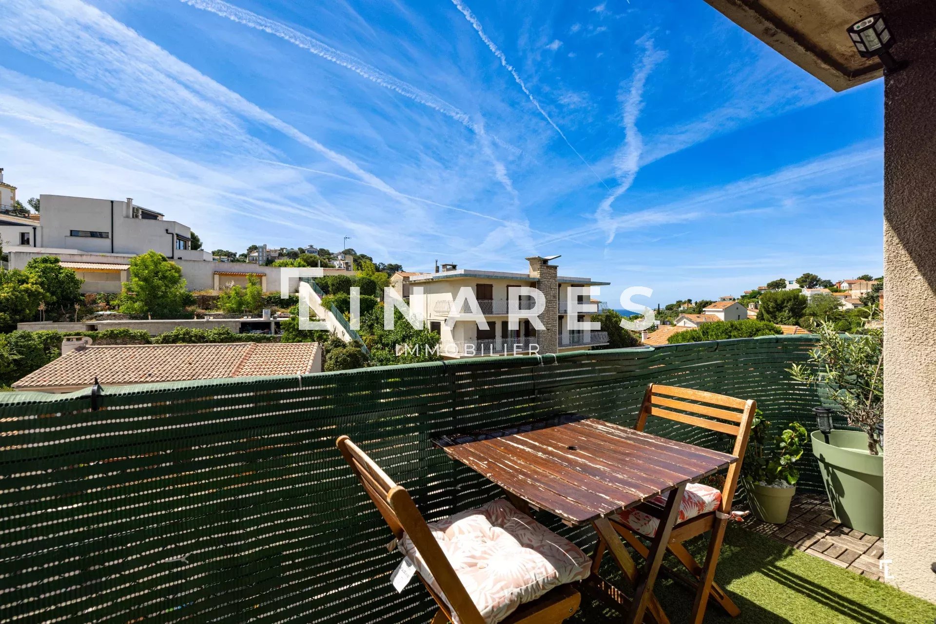 Agence immobilière de Jenna AMSELLLEM