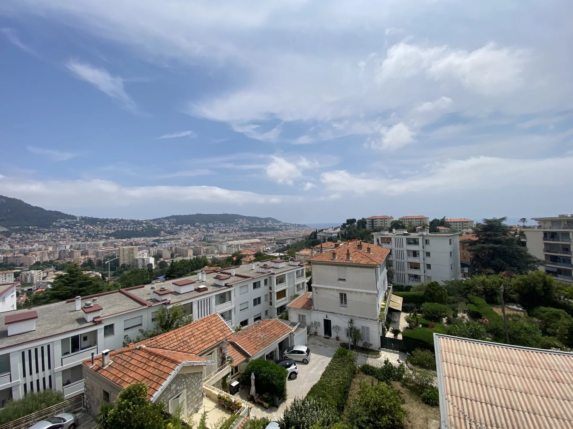 Agence immobilière de SKYLINE REAL ESTATE