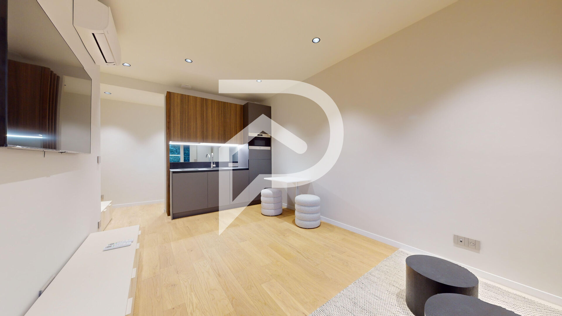 Agence immobilière de STEPHANE PLAZA IMMOBILIER CANNES POINTE CROISETTE