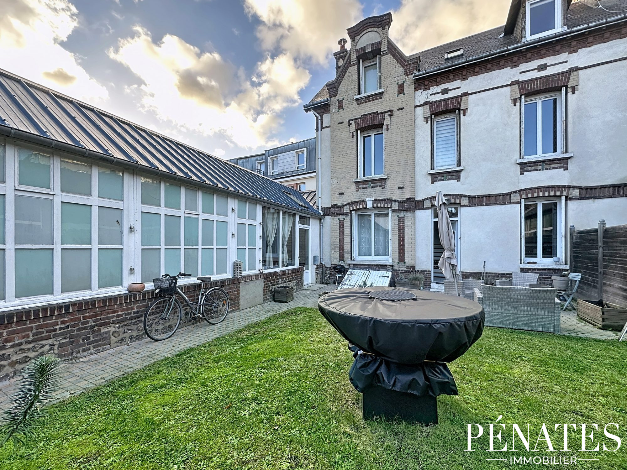 Agence immobilière de Pénates & Associés