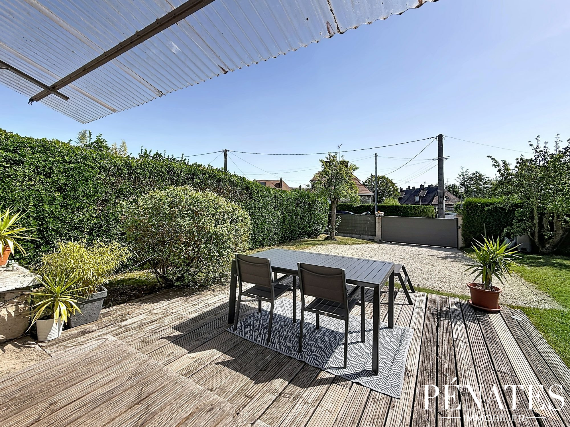 Agence immobilière de Pénates & Associés