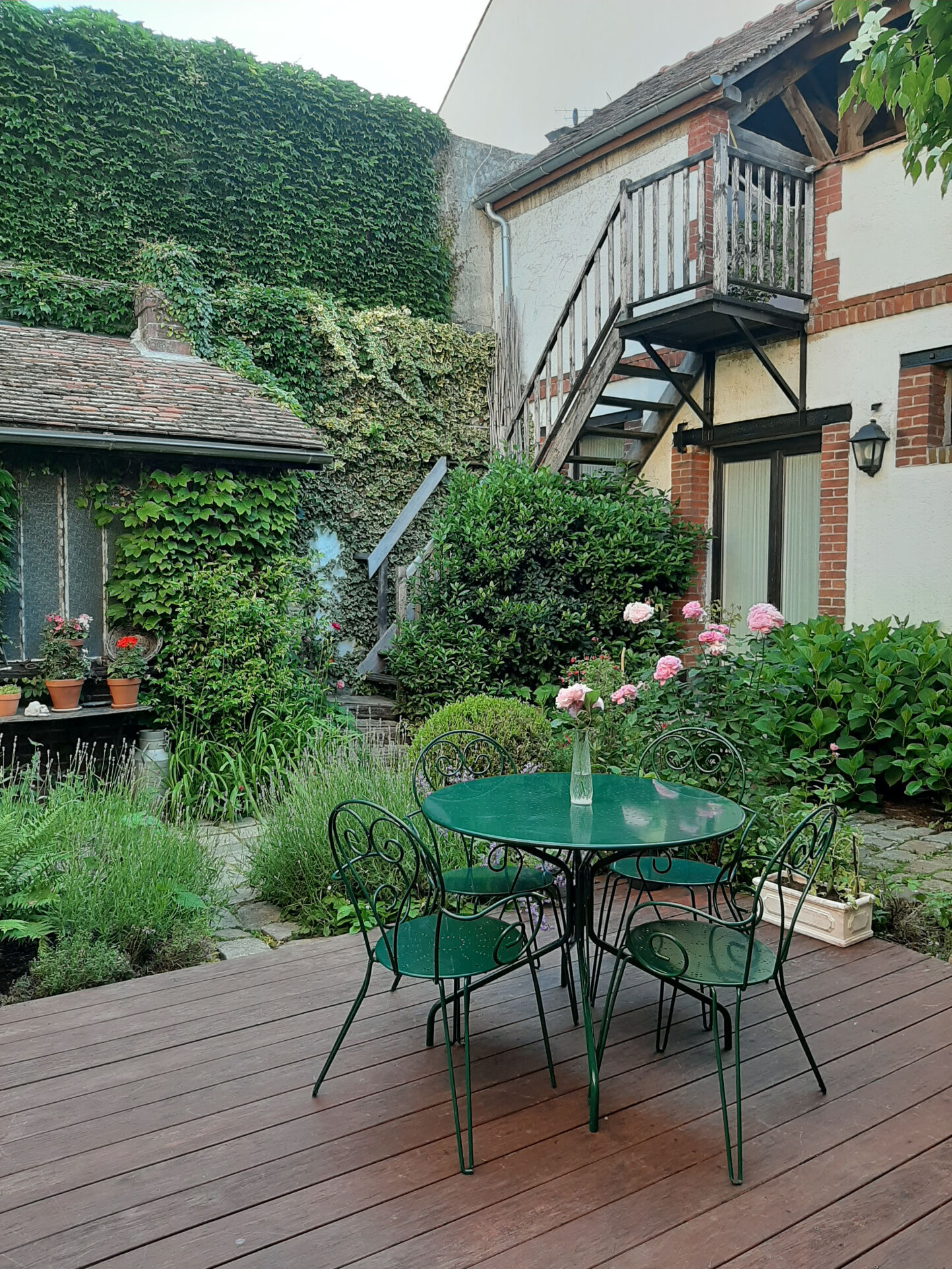 Agence immobilière de BENABDALLAH Zina