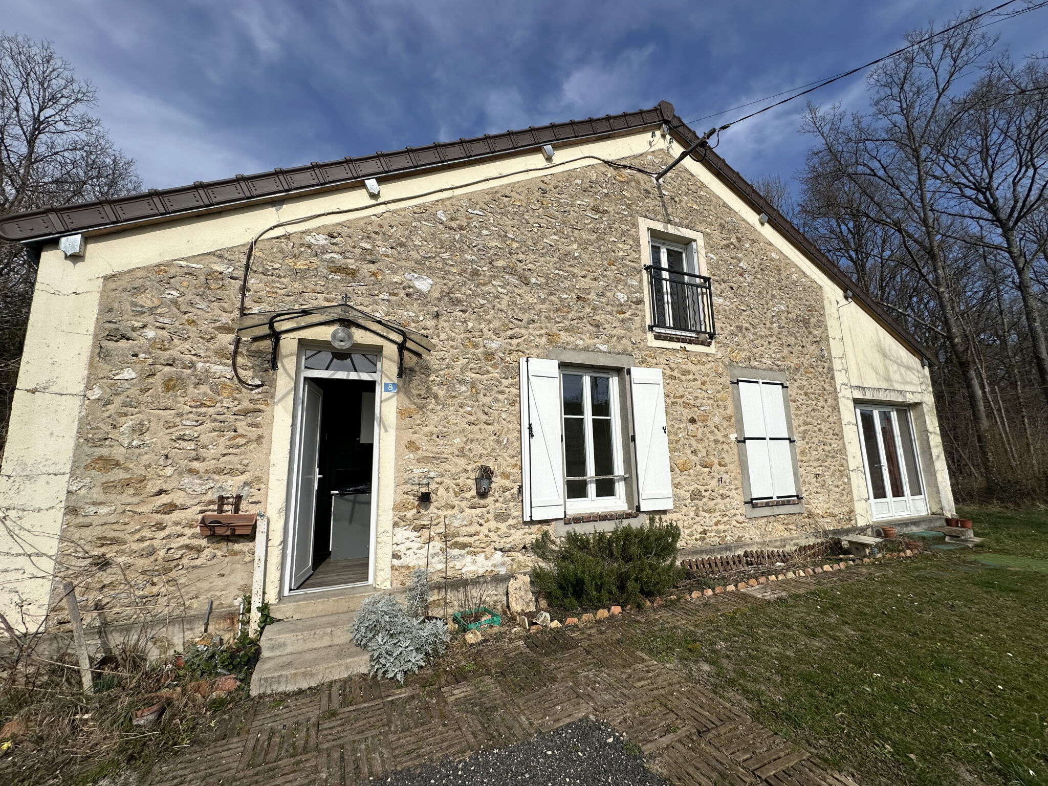 Agence immobilière de BENABDALLAH Zina