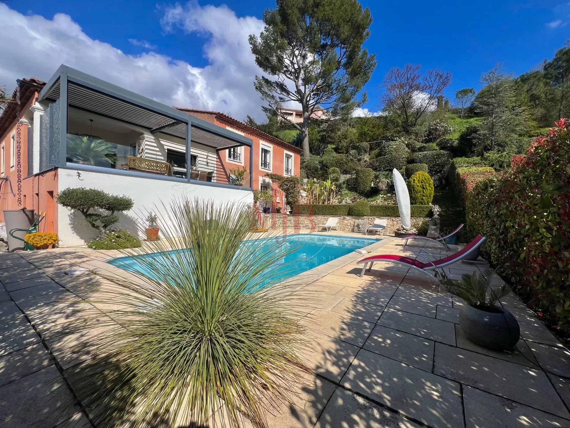 Agence immobilière de AGENCE MJB