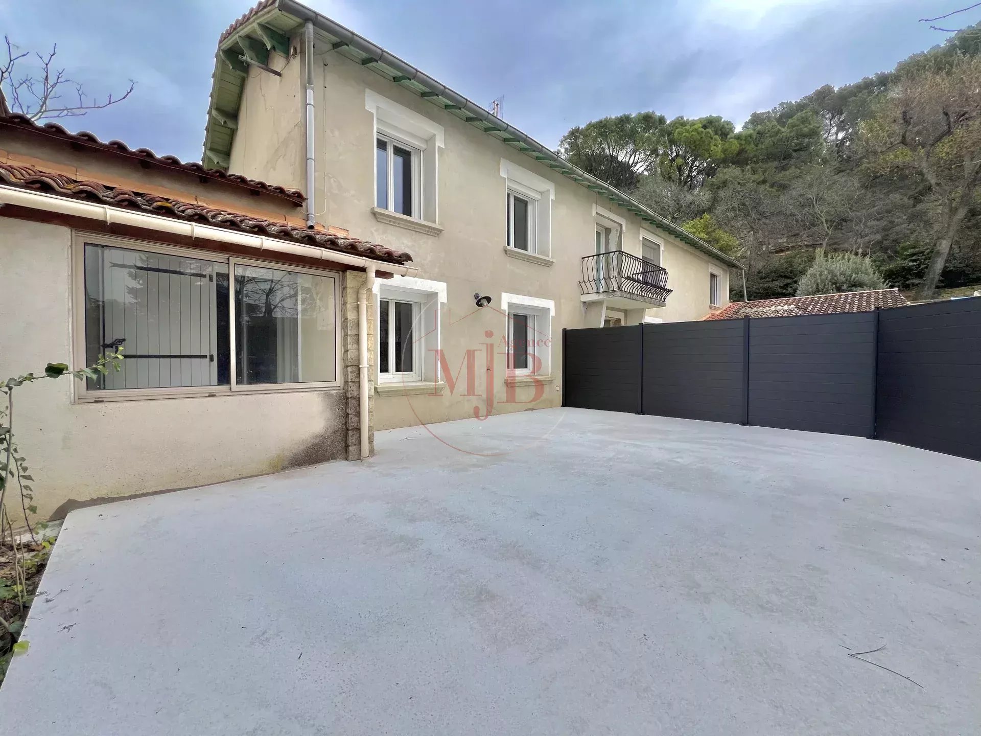 Agence immobilière de AGENCE MJB
