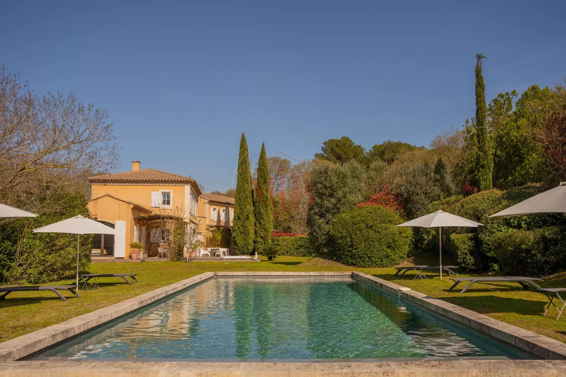 Agence immobilière de AGENCE MJB