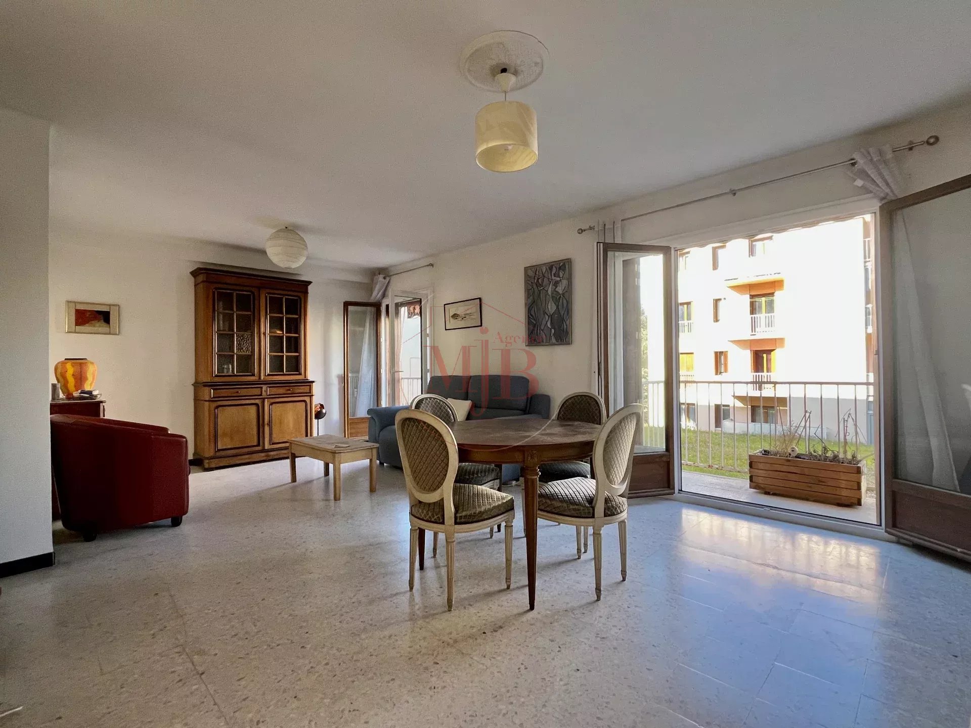 Agence immobilière de AGENCE MJB
