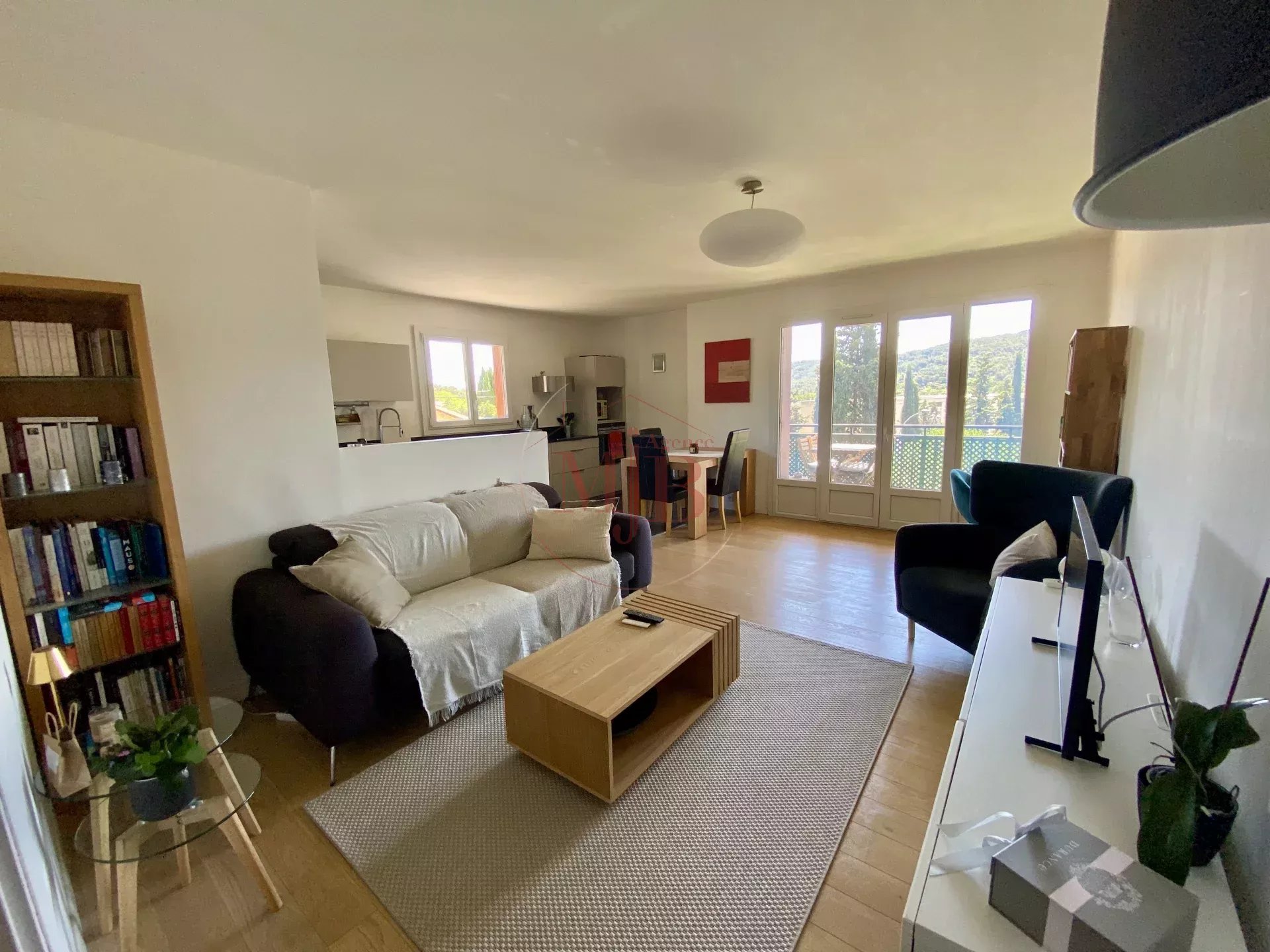 Agence immobilière de AGENCE MJB