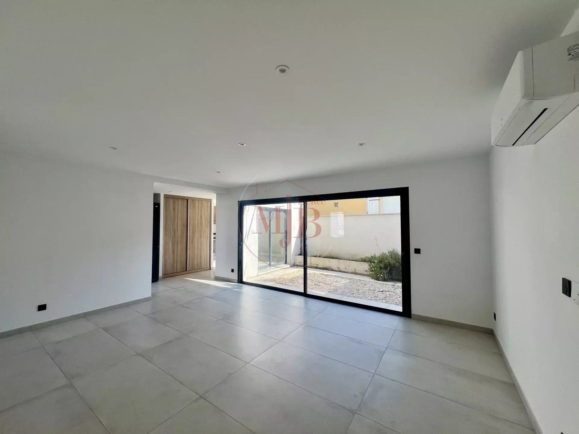 Agence immobilière de AGENCE MJB