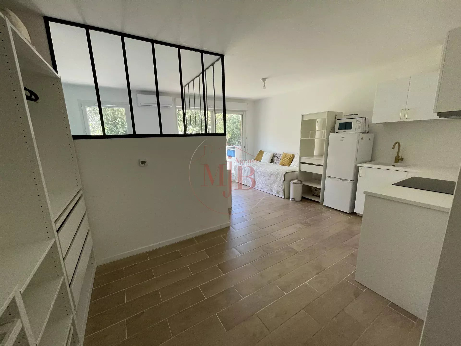 Agence immobilière de AGENCE MJB