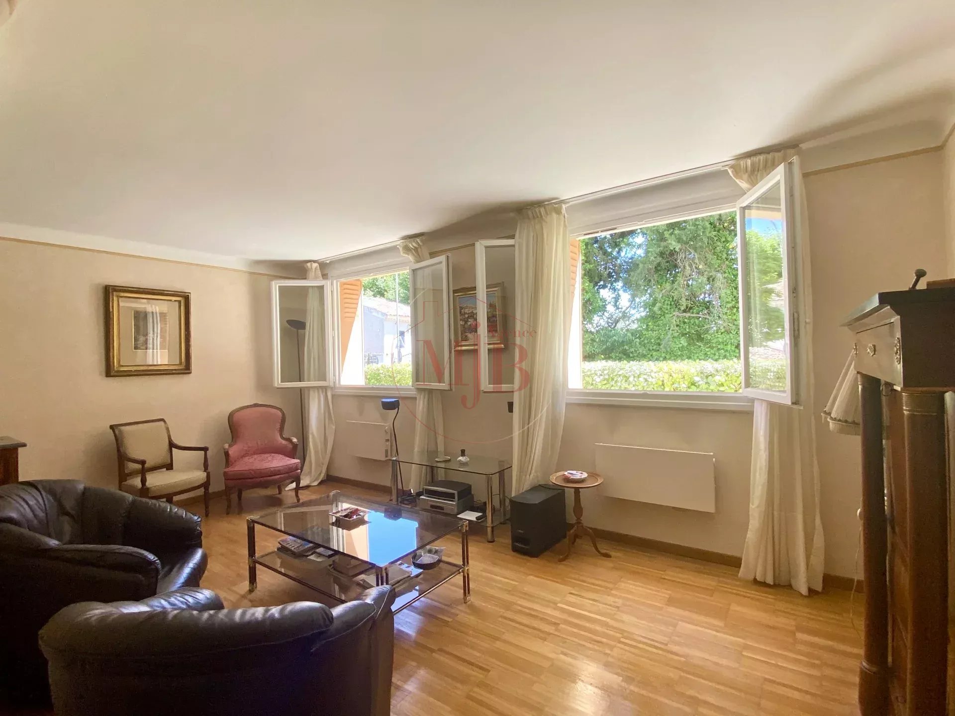 Agence immobilière de AGENCE MJB