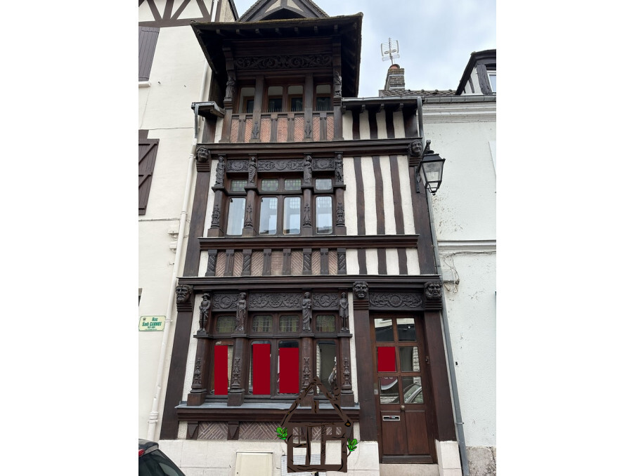 Agence immobilière de AGENCE AUX DEMEURES NORMANDES