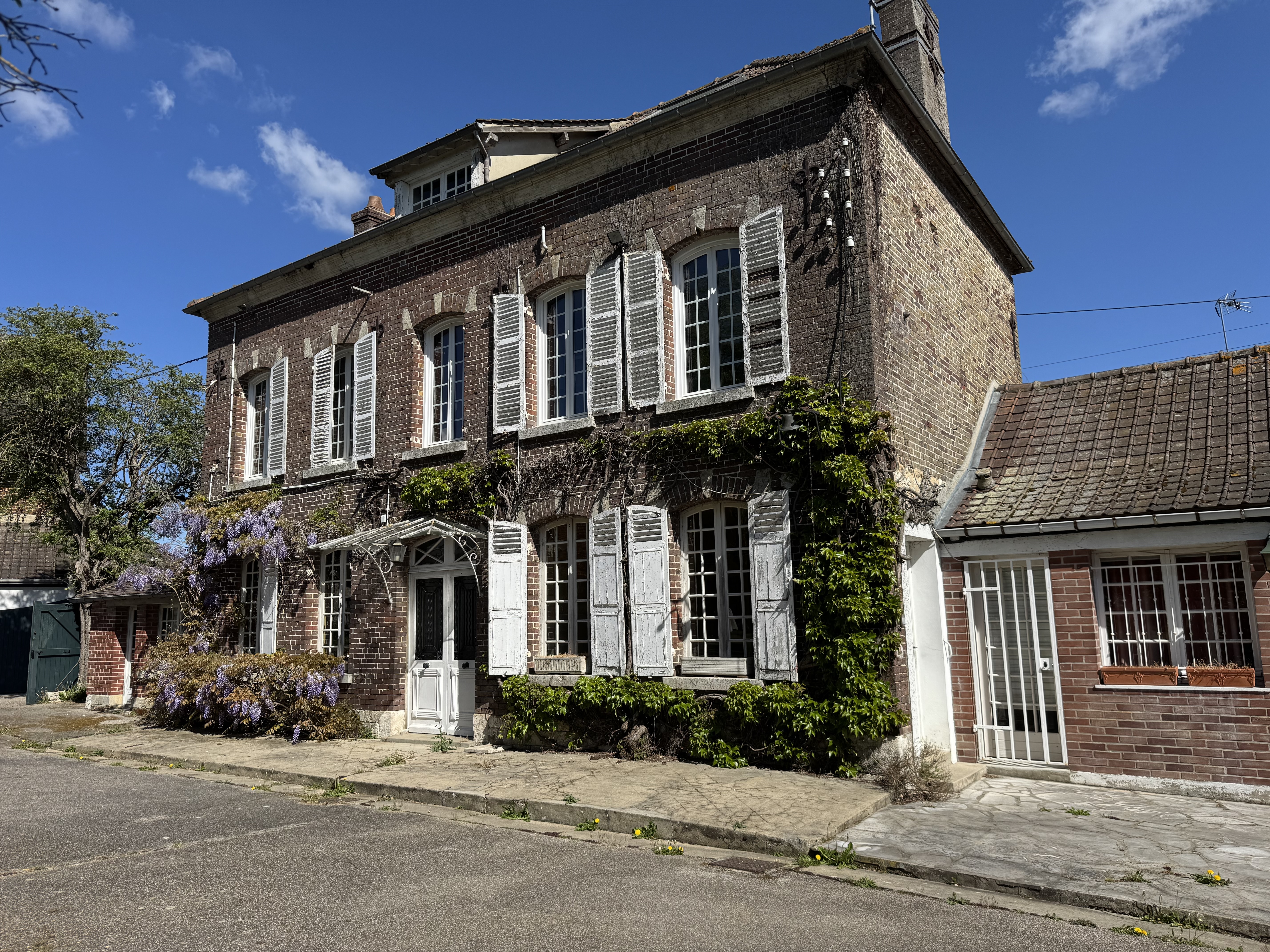 Agence immobilière de AGENCE AUX DEMEURES NORMANDES