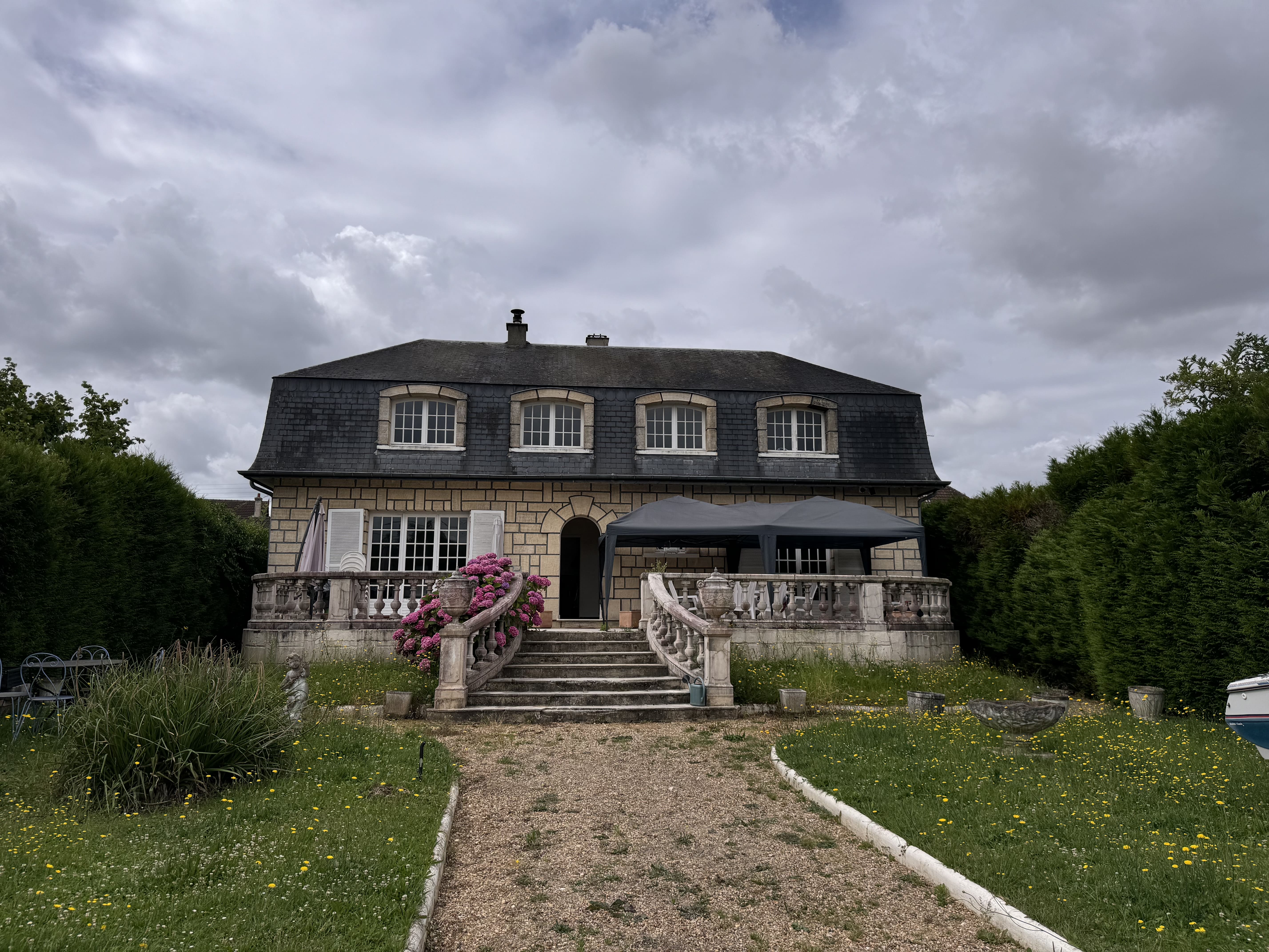 Agence immobilière de AGENCE AUX DEMEURES NORMANDES