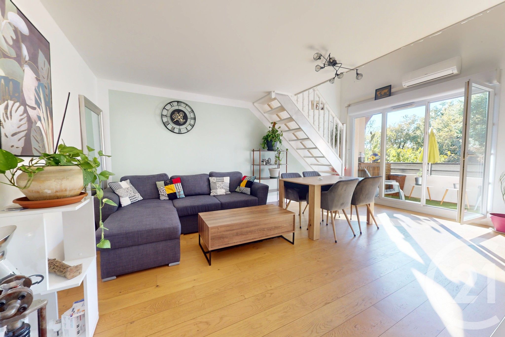 Agence immobilière de Century 21- Oustal