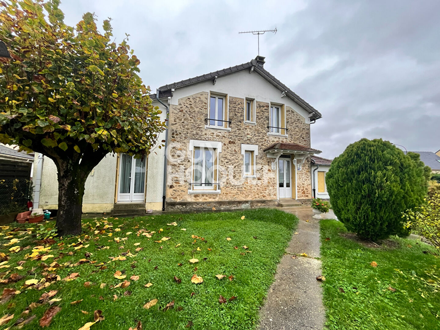 Agence immobilière de GuyHoquet TOURNAN EN BRIE - Guy Hoquet FONTENAY TRESIGNY